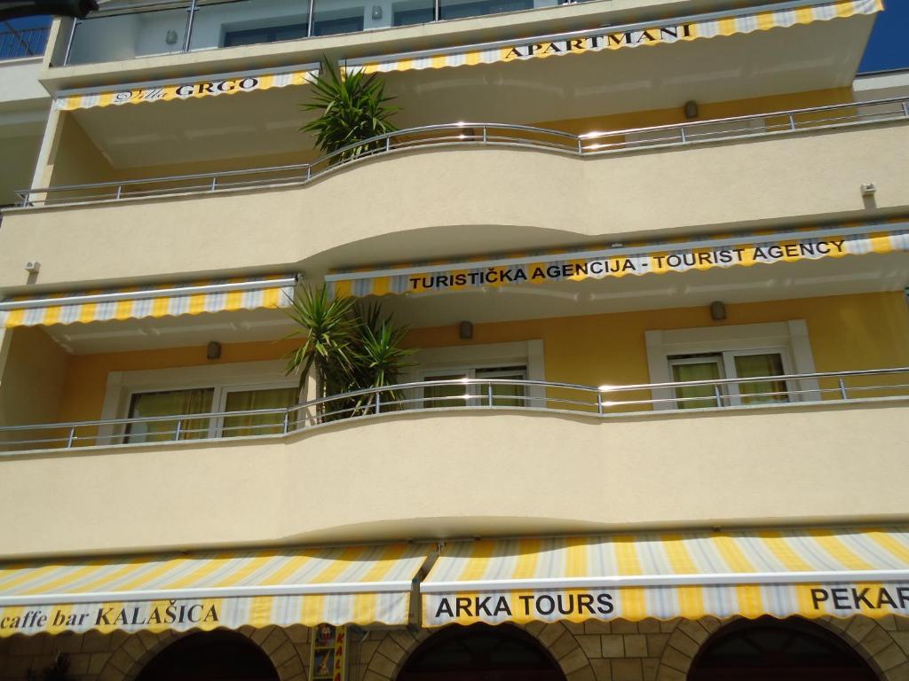 Villa Grgo Apartments Tučepi Εξωτερικό φωτογραφία