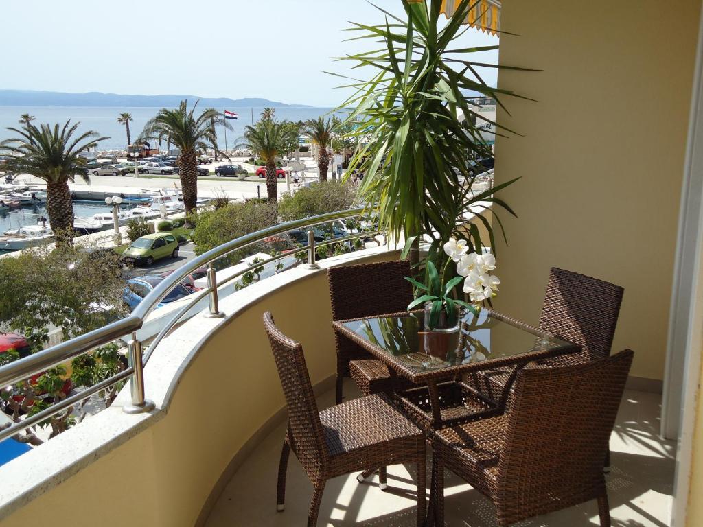 Villa Grgo Apartments Tučepi Δωμάτιο φωτογραφία